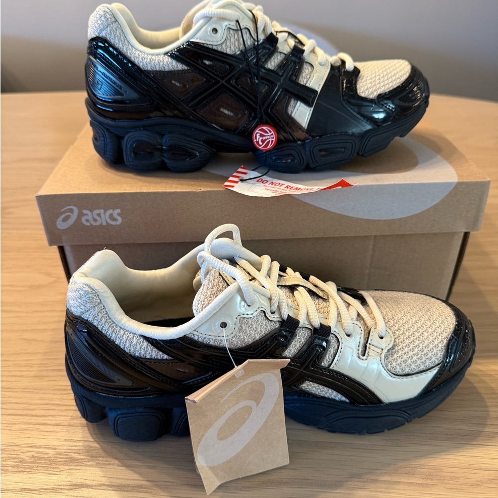 ASICS Gel-Nimbus 9 Shoes - Vanilla/Black Unisex RARE